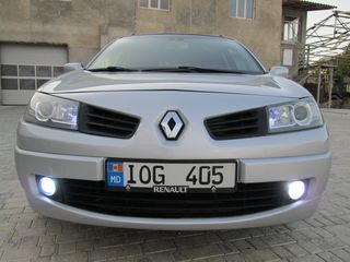 Renault Megane foto 3