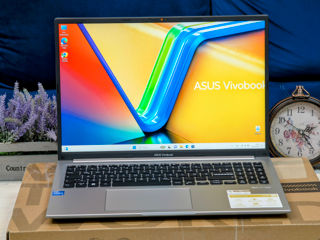 Asus Vivobook 16 IPS (Core i5 1135G7/16Gb Ram/256Gb NVMe SSD/Iris Xe Graphics/16" FHD+ IPS) foto 2