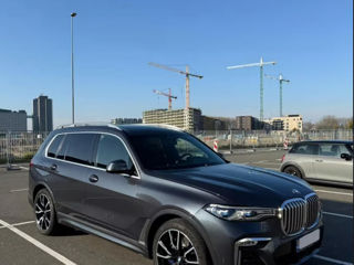 BMW 7 Series foto 2