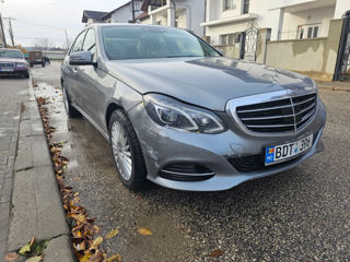 Mercedes E-Class foto 13