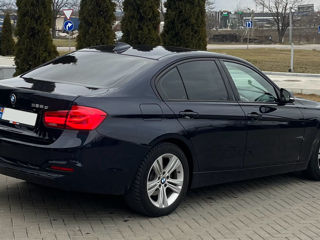 BMW 3 Series foto 5