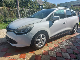 Renault Clio foto 1