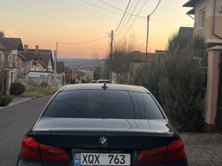 BMW 5 Series foto 4