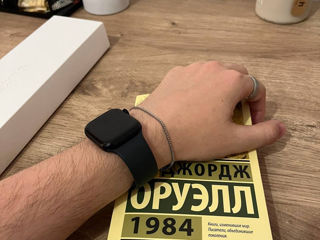 Продам apple watch 8 41 mm. (коробка, зарядное устройство +гарантия) 10/10 оригинал. foto 3