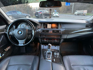 BMW 5 Series foto 7