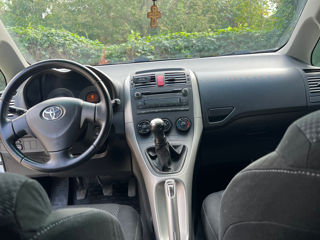 Toyota Auris foto 4