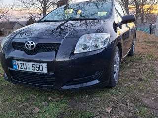 Toyota Auris foto 2