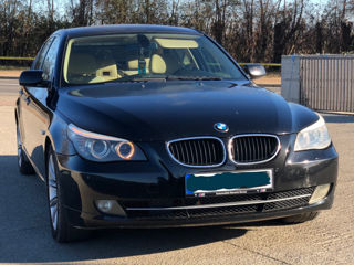 BMW 5 Series foto 1