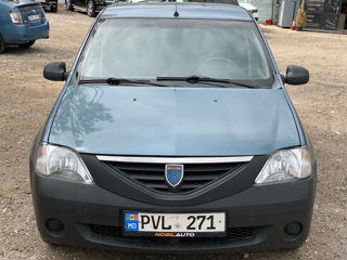 Dacia Logan foto 3