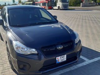 Subaru Impreza foto 2