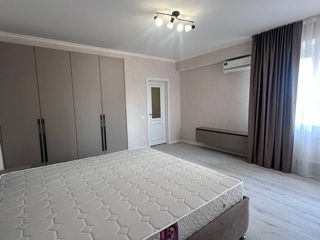 Apartament cu 2 camere, 84 m², Centru, Chișinău foto 10