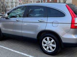 Honda CR-V foto 2