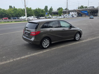 Mercedes B-Class foto 5
