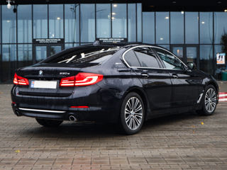 BMW 5 Series foto 9