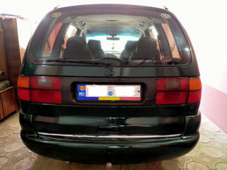 Volkswagen Sharan foto 6