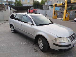 Volkswagen Passat foto 1