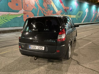 Renault Grand Scenic foto 4