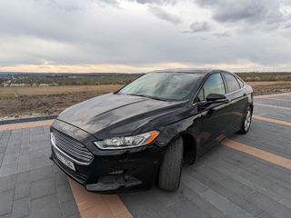 Ford Fusion foto 5