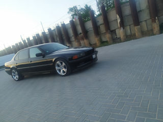 BMW 7 Series foto 9