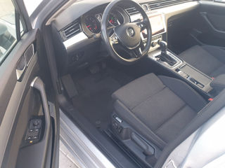 Volkswagen Passat foto 6