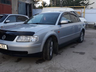 Volkswagen Passat foto 2