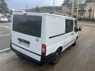 Ford Transit Connect foto 4