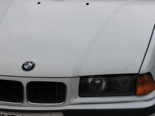 BMW 3 Series foto 5