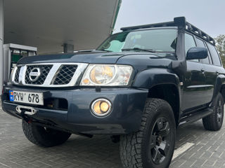 Nissan Patrol foto 9