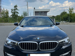 BMW 5 Series foto 2