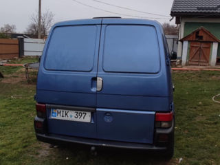 Volkswagen Transporter foto 4