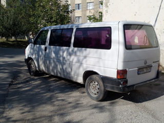 Volkswagen Caravelle foto 6