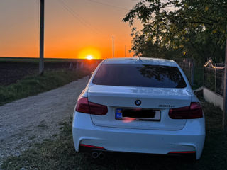 BMW 3 Series foto 8