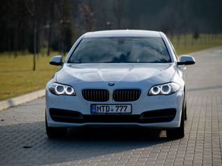 BMW 5 Series foto 5