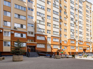 Apartament cu 2 camere, 69 m², Botanica, Chișinău foto 16