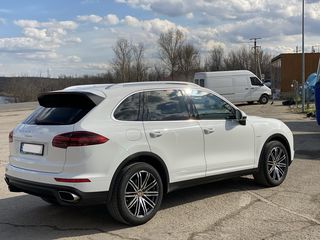 Porsche Cayenne foto 2