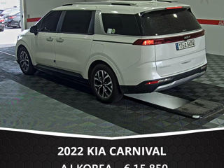 KIA Carnival foto 4