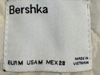 Легкая Куртка Bershka Размер М foto 4