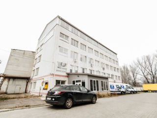 Spațiu comercial producere/depozit/oficii clădire 1850 m2 și teren 1700 m2. Tracom.