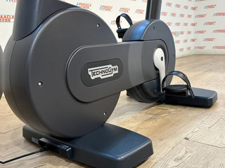 Bicicleta fitness Technogym foto 5