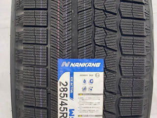 285/45 R21 foto 1