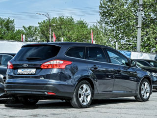 Ford Focus foto 4