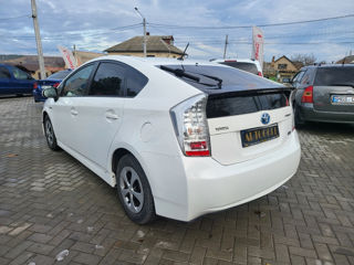 Toyota Prius foto 3