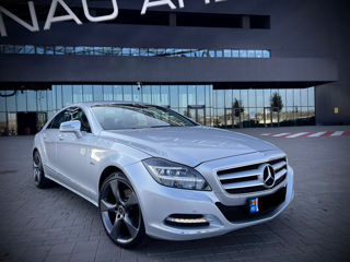 Mercedes CLS-Class foto 2