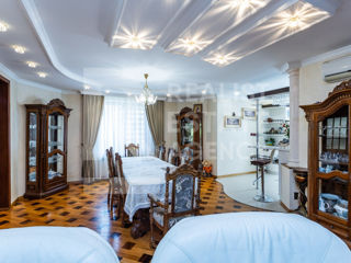 Vânzare, casă, 3 nivele, 5 camere, strada  Igor Vieru, Dumbrava foto 5