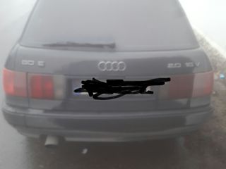 Audi 80 foto 3