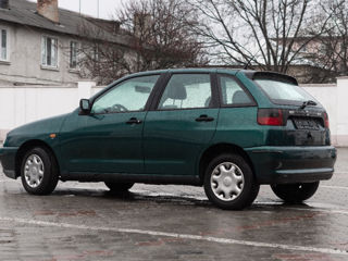 Seat Ibiza foto 2