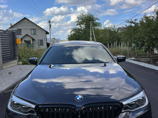 BMW 5 Series foto 4