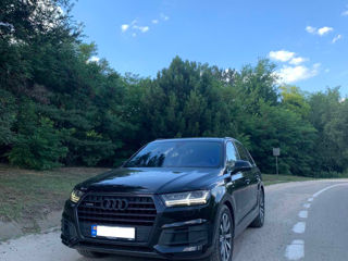 Audi Q7 foto 2