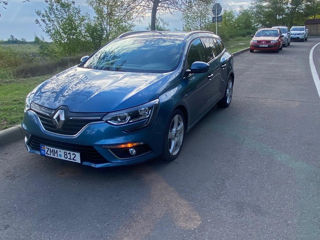 Renault Megane foto 2