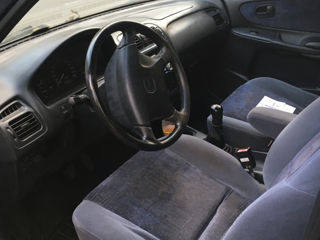 Mazda 626 foto 4